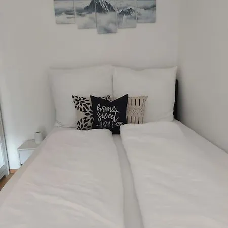 Apartment Rooftop - In Gemeinschaftsunterkunft Mit Ausblick Uber *